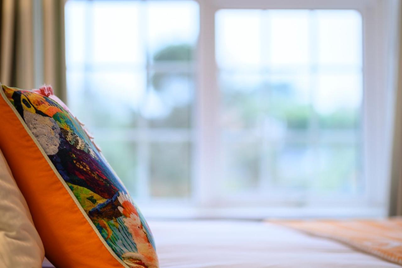 The Lazy Lion Bed & Breakfast มิลฟอร์ดออนซี ภายนอก รูปภาพ